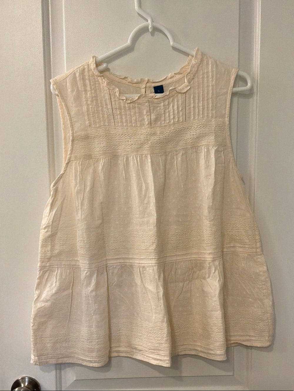 Old Navy Cream Ruffled Pintuck Sleeveless Top